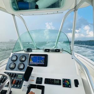 Meet your Posher, Nour